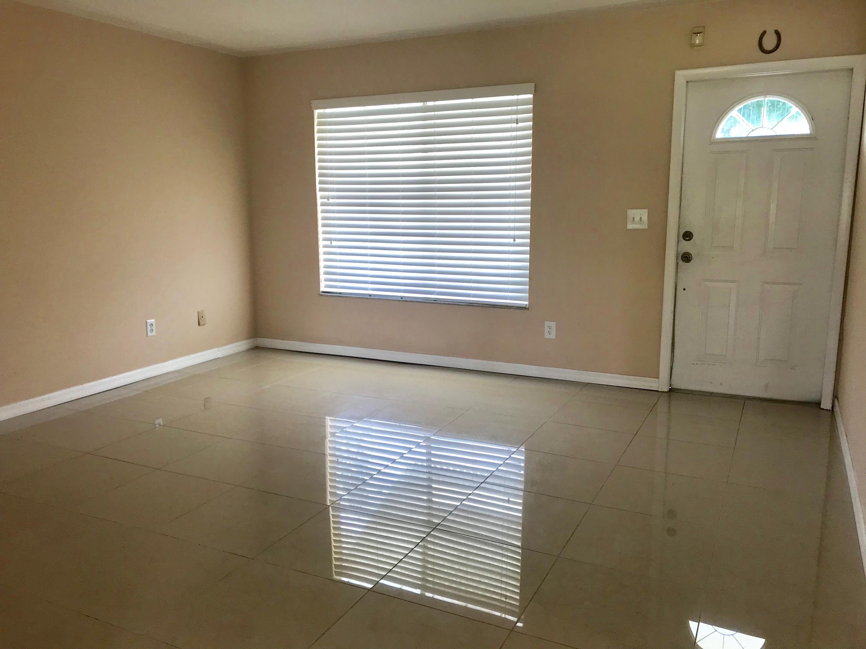 233 Southwest Cherryhill Road Port St. Lucie, FL 34953 - Photo 3 of 21 Living Room