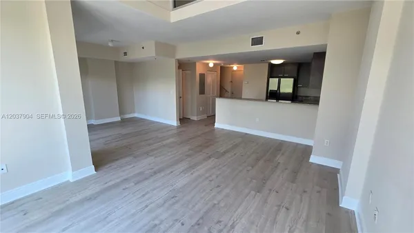 $3,300 | 3001 Southwest 27th Avenue, Unit L402, Miami, FL 33133