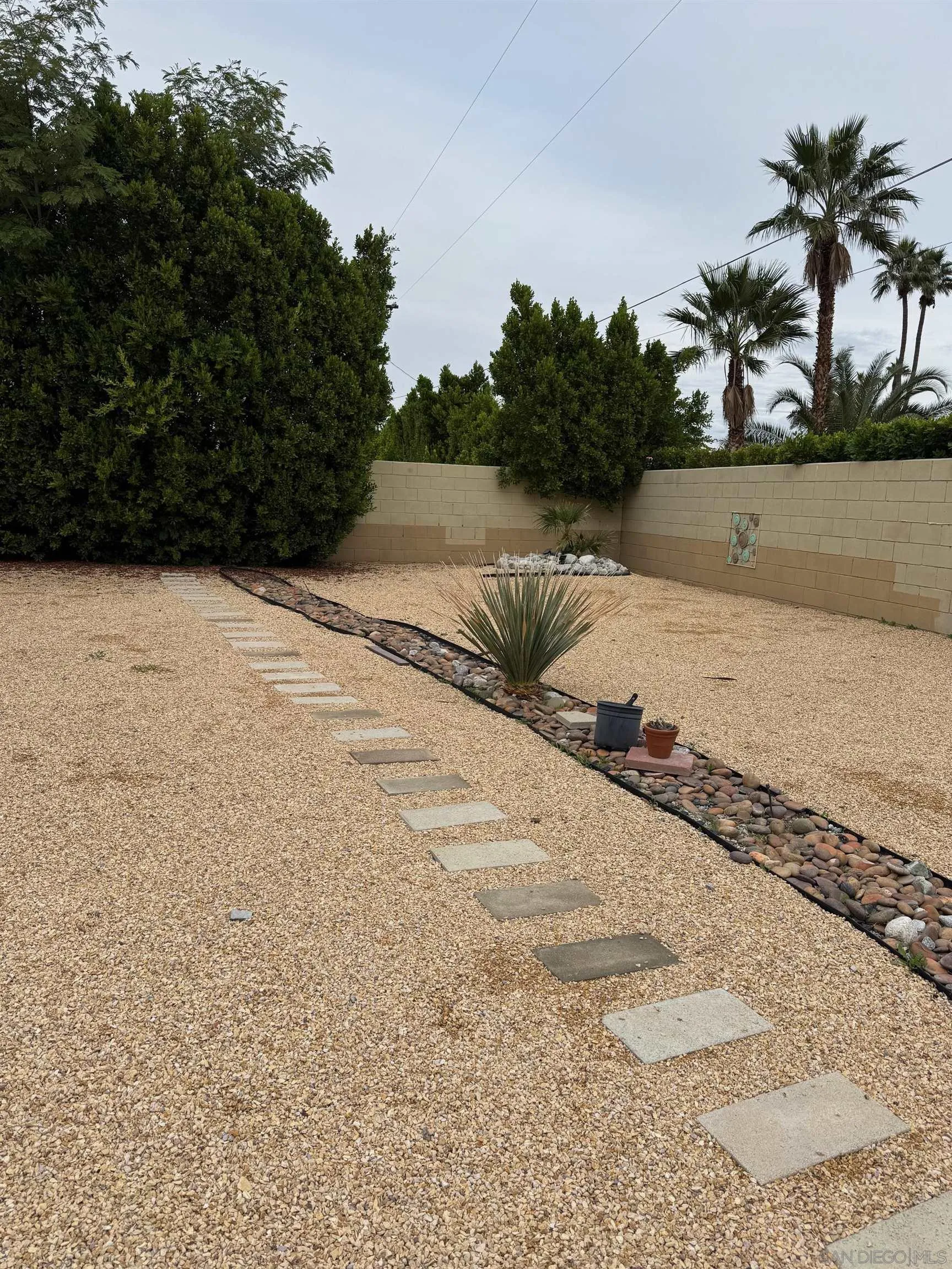 2940 North Cypress Road Palm Springs, CA 92262 - Photo 16 of 21