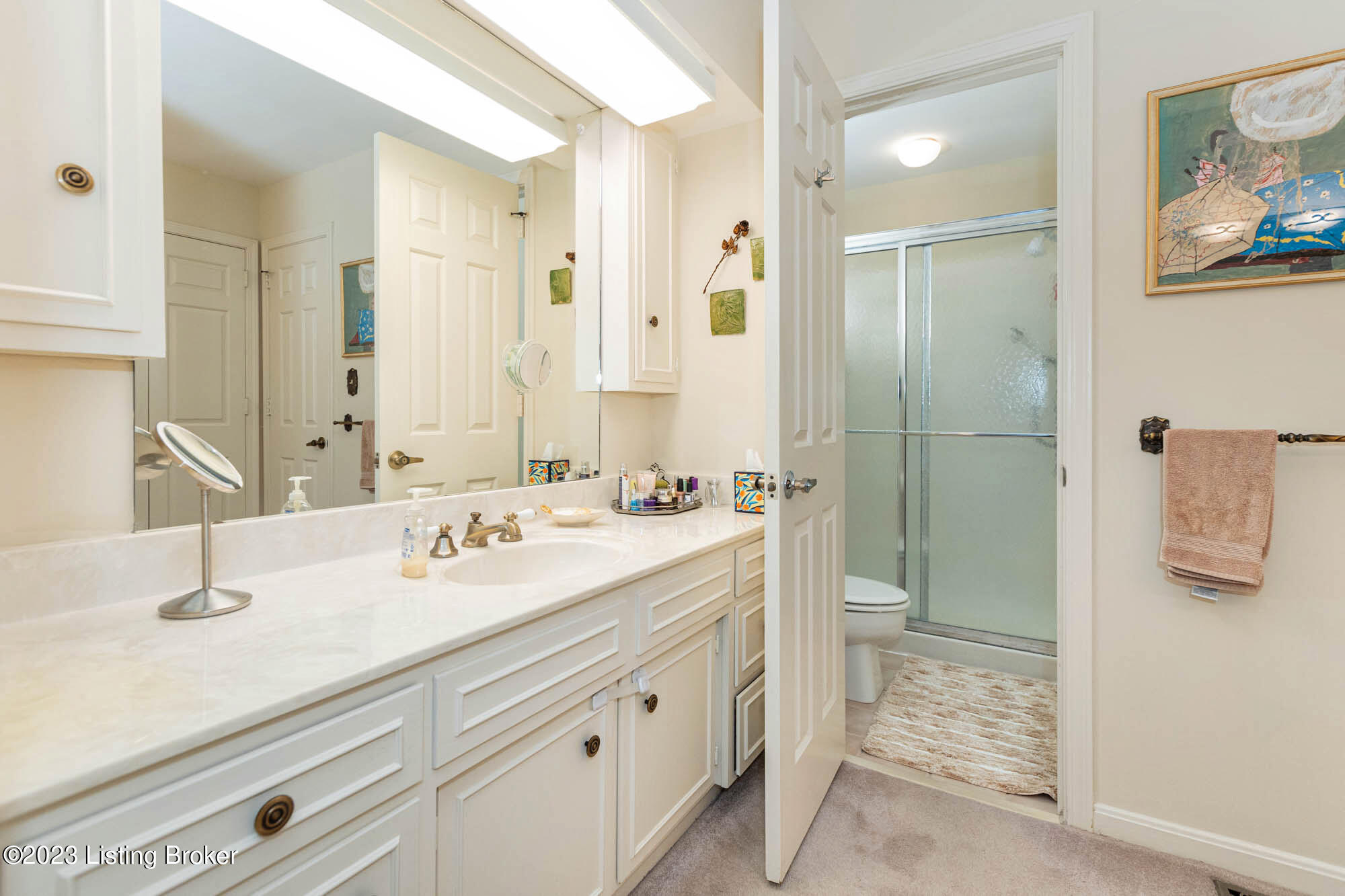 1900 Hunters Trace Road La Grange, KY 40031 - Photo 29 of 57 Very nice size Primary Bath