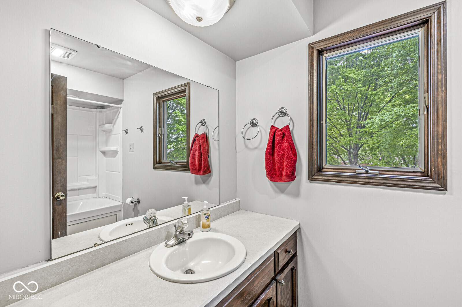409 Lansdowne Road Indianapolis, IN 46234 - Photo 22 of 35 Gallery Image 22