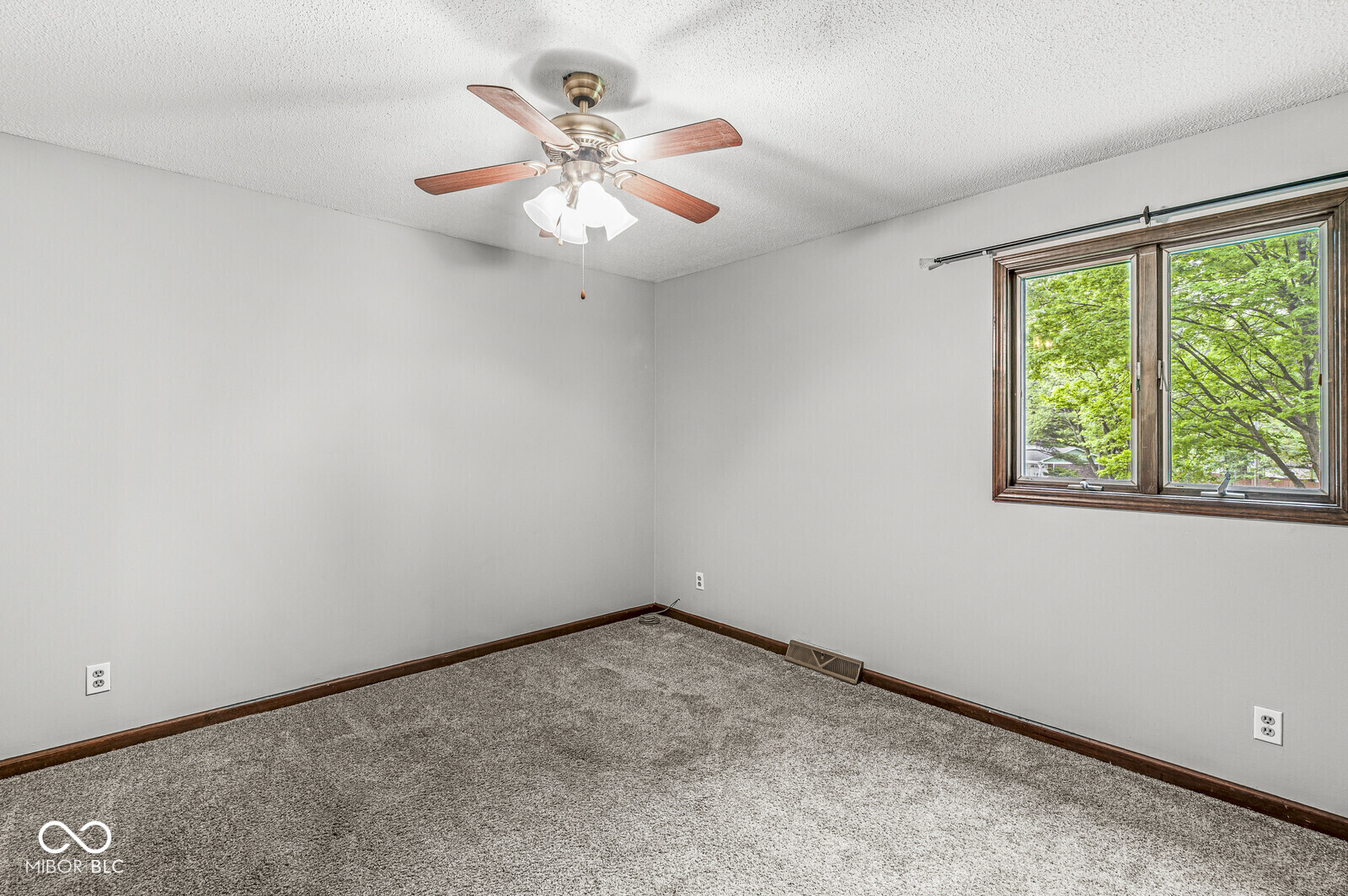 409 Lansdowne Road Indianapolis, IN 46234 - Photo 23 of 35 Gallery Image 23