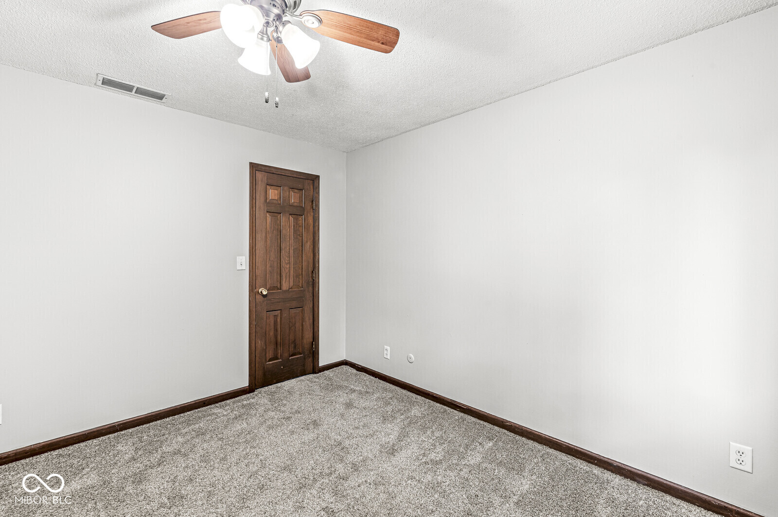 409 Lansdowne Road Indianapolis, IN 46234 - Photo 26 of 35 Gallery Image 26