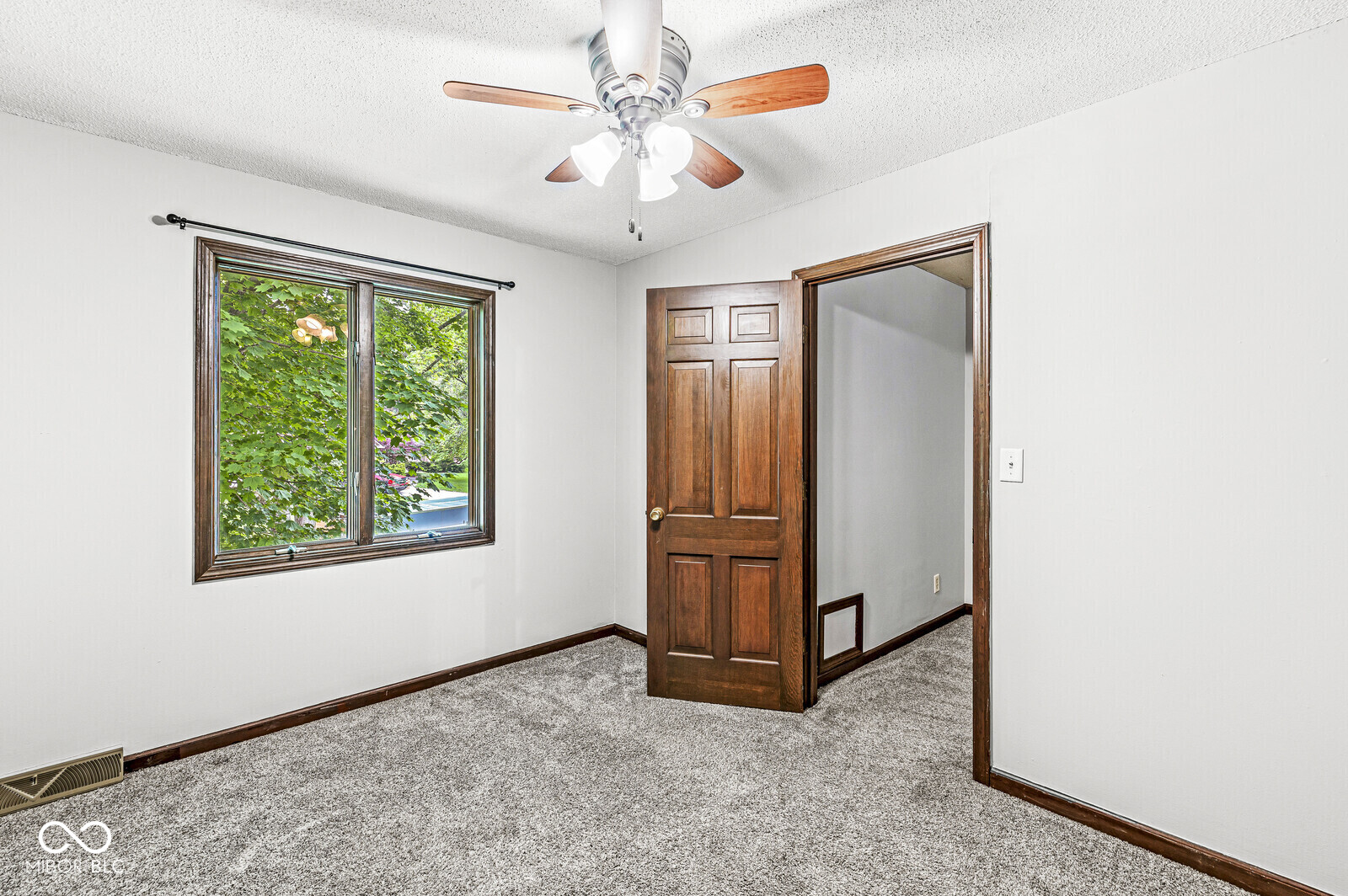 409 Lansdowne Road Indianapolis, IN 46234 - Photo 27 of 35 Gallery Image 27