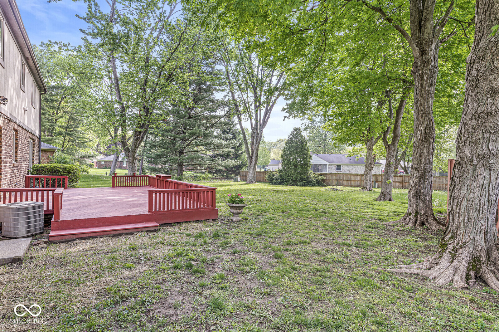 409 Lansdowne Road Indianapolis, IN 46234 - Photo 30 of 35 Gallery Image 30