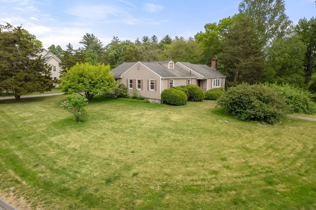 13 Henley Road Acton, MA 01720 - Photo 3 of 25