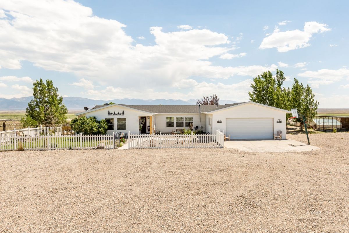 2141 Elburz Road Elko, NV 89801 - Photo 1 of 49 Gallery Image 1
