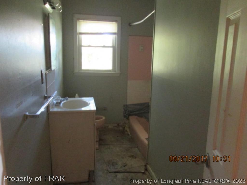 1012 Wayside Road Fayetteville, NC 28314 - Photo 7 of 25 Gallery Image 7