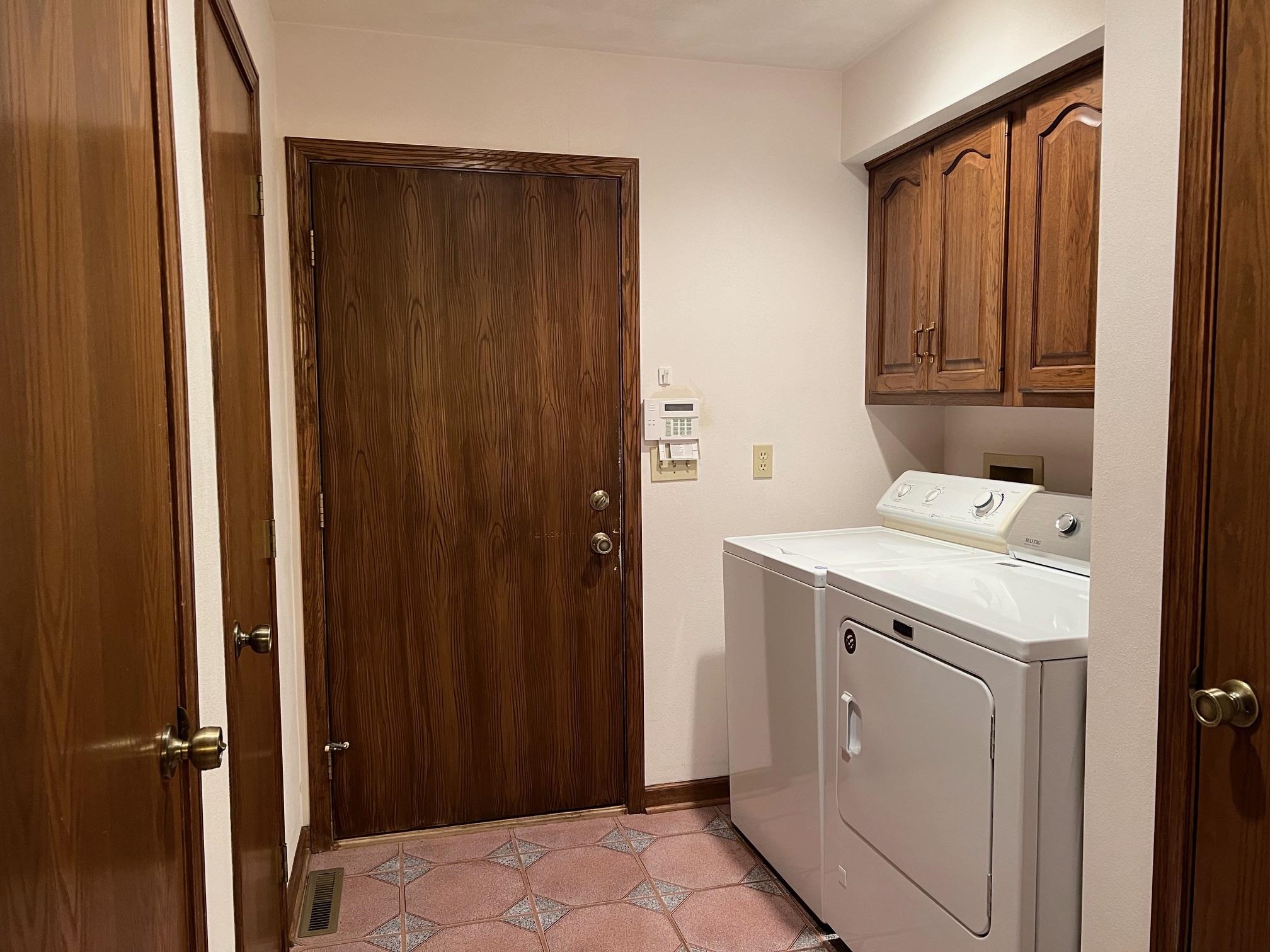 7098 Moss Canyon Road Cherry Valley, IL 61016 - Photo 14 of 30 Gallery Image 14