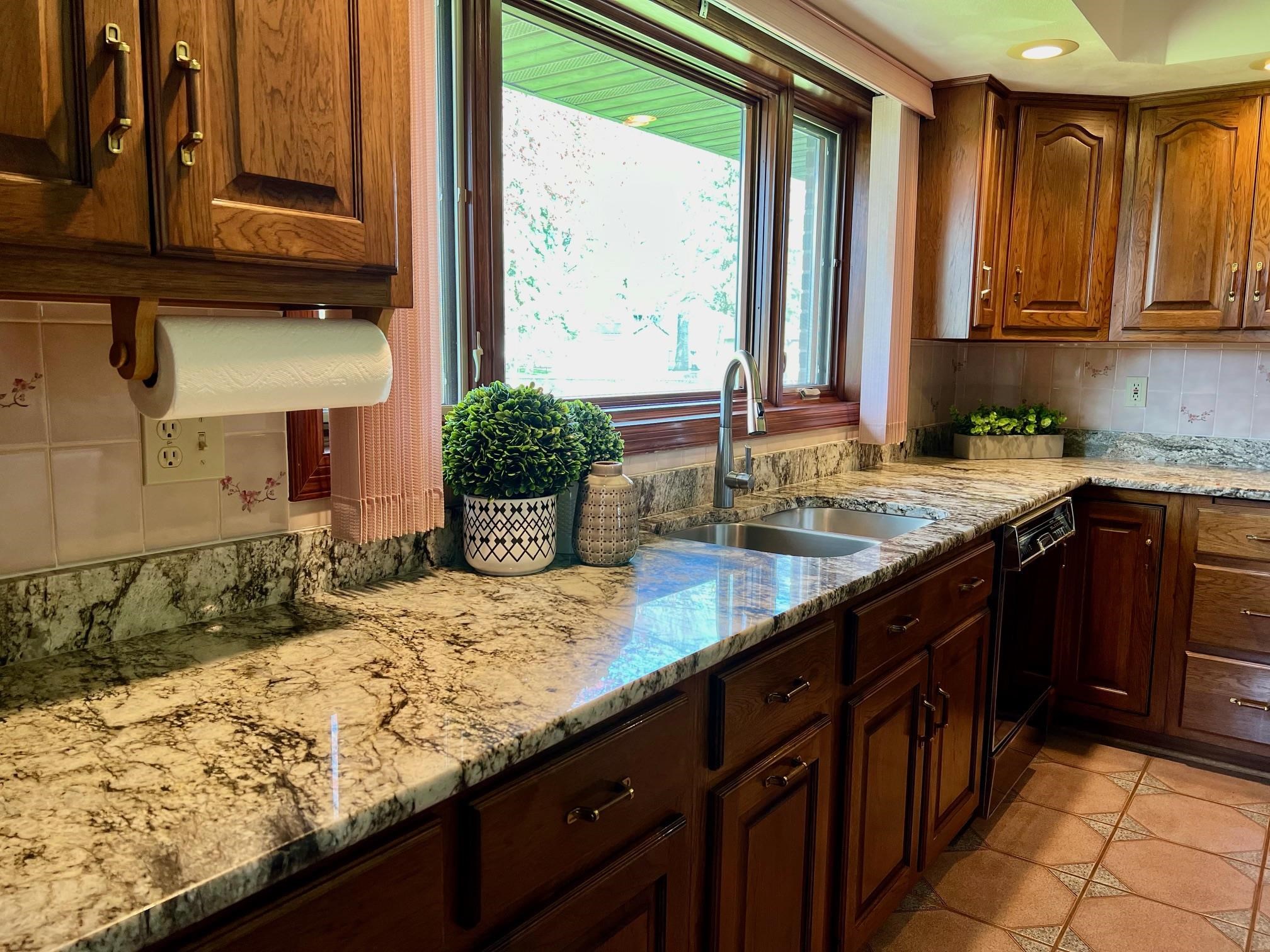 7098 Moss Canyon Road Cherry Valley, IL 61016 - Photo 8 of 30 Gallery Image 8