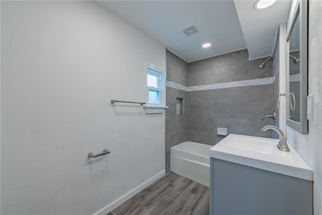 1508 Ridge Road Jeannette, PA 15644 - Photo 14 of 25