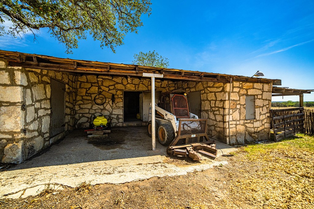 7451 County Road 370 Menard, TX 76859 - Photo 41 of 67