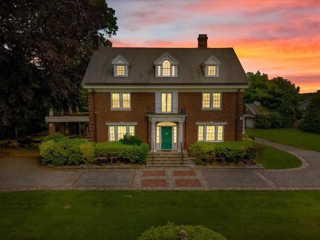 $1,650,000 | 44 Arbor Place, Glen Cove, NY 11542