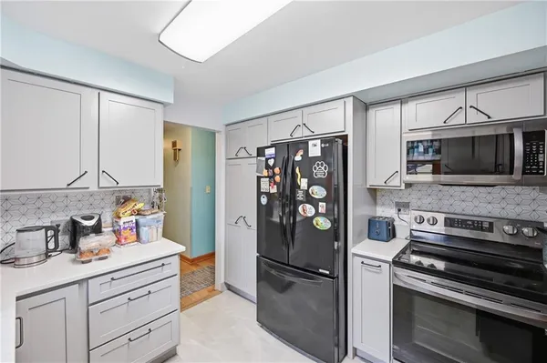 $285,000 | 622 Woodland Drive, Pulaski, PA 16143