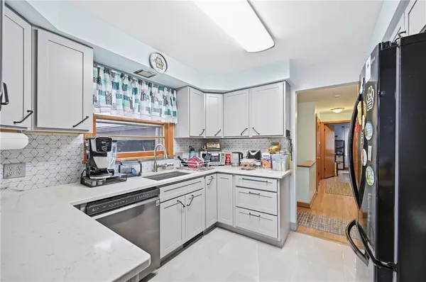 $285,000 | 622 Woodland Drive, Pulaski, PA 16143