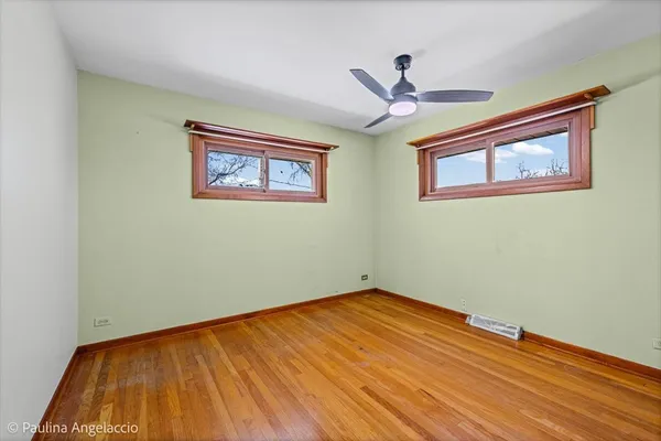 $485,000 | 1454 Dayton Place, Des Plaines, IL 60018