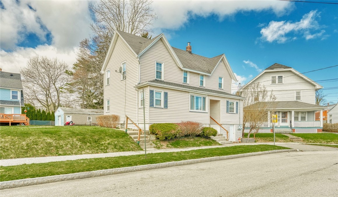 133 Wilder Terrace Rochester, NY 14612 - Photo 3 of 50