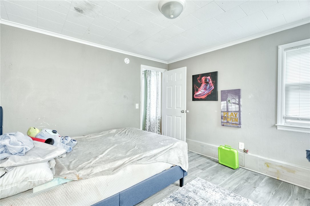 133 Wilder Terrace Rochester, NY 14612 - Photo 45 of 50 Down Unit 2nd Bedroom