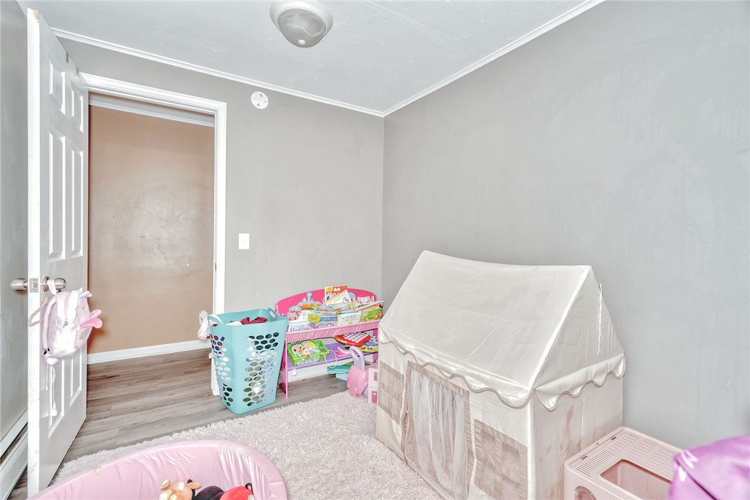 133 Wilder Terrace Rochester, NY 14612 - Photo 49 of 50 Down Unit 3rd Bedroom