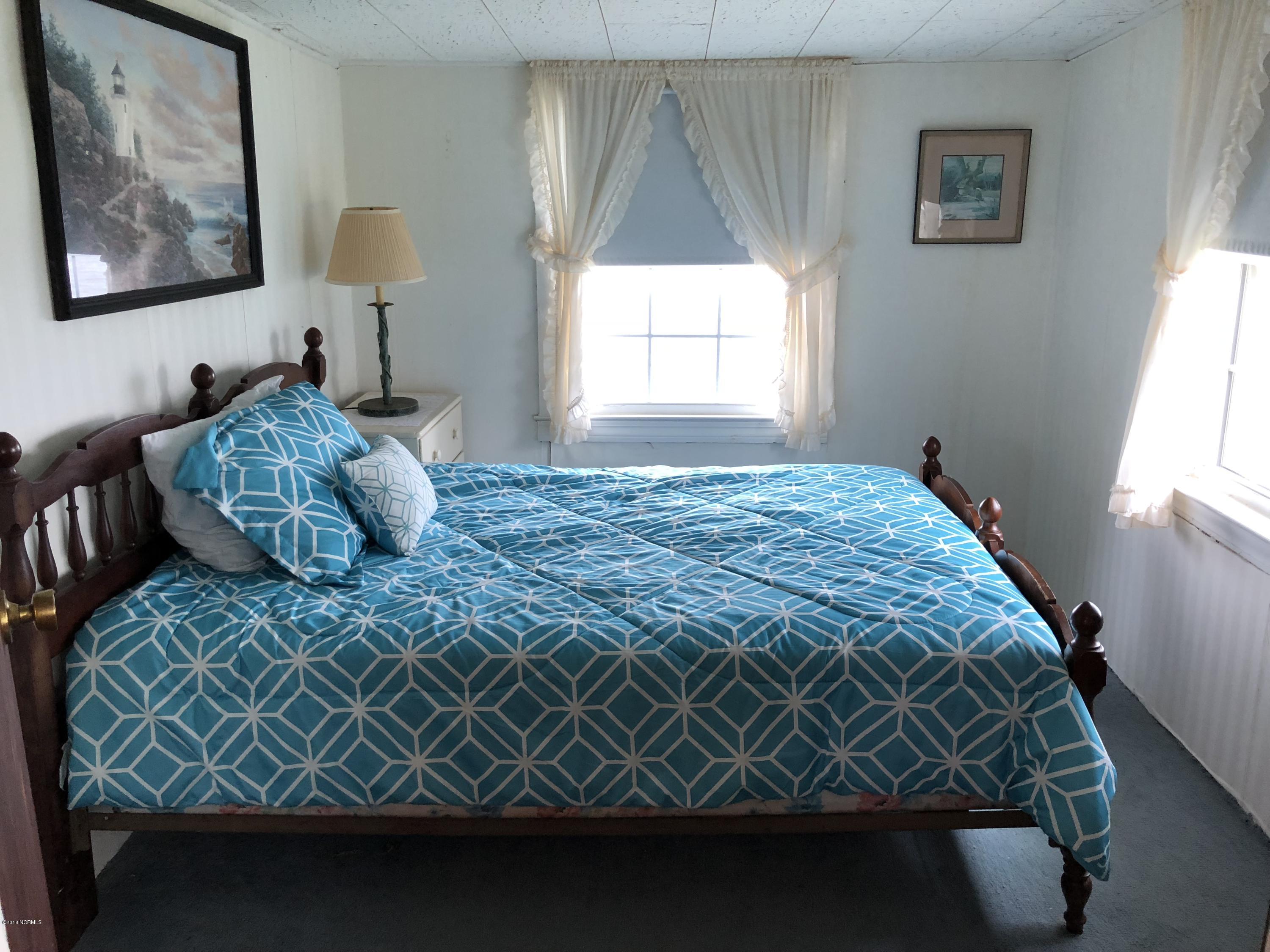 3239 Hickory Point Road Aurora, NC 27806 - Photo 12 of 24 IMG_0502