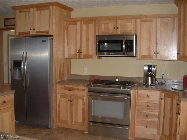 7955 Cleveland Road Wooster, OH 44691 - Photo 6 of 22 Gallery Image 6