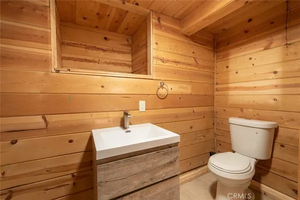 $255,000 | 21818 Vista Road, Cedarpines Park, CA 92322
