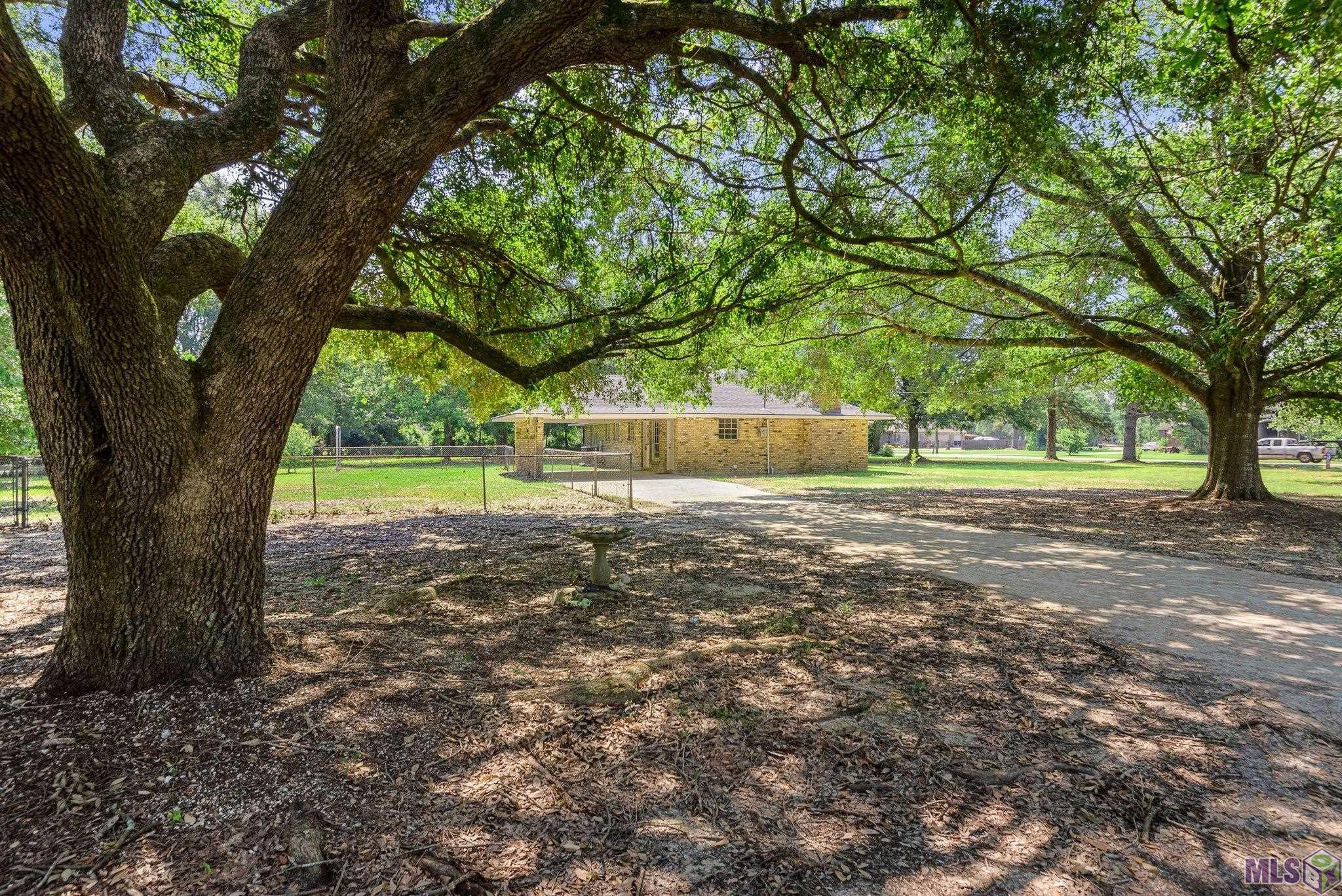 13805 Courtney Road Walker, LA 70785 - Photo 2 of 20 Gallery Image 2