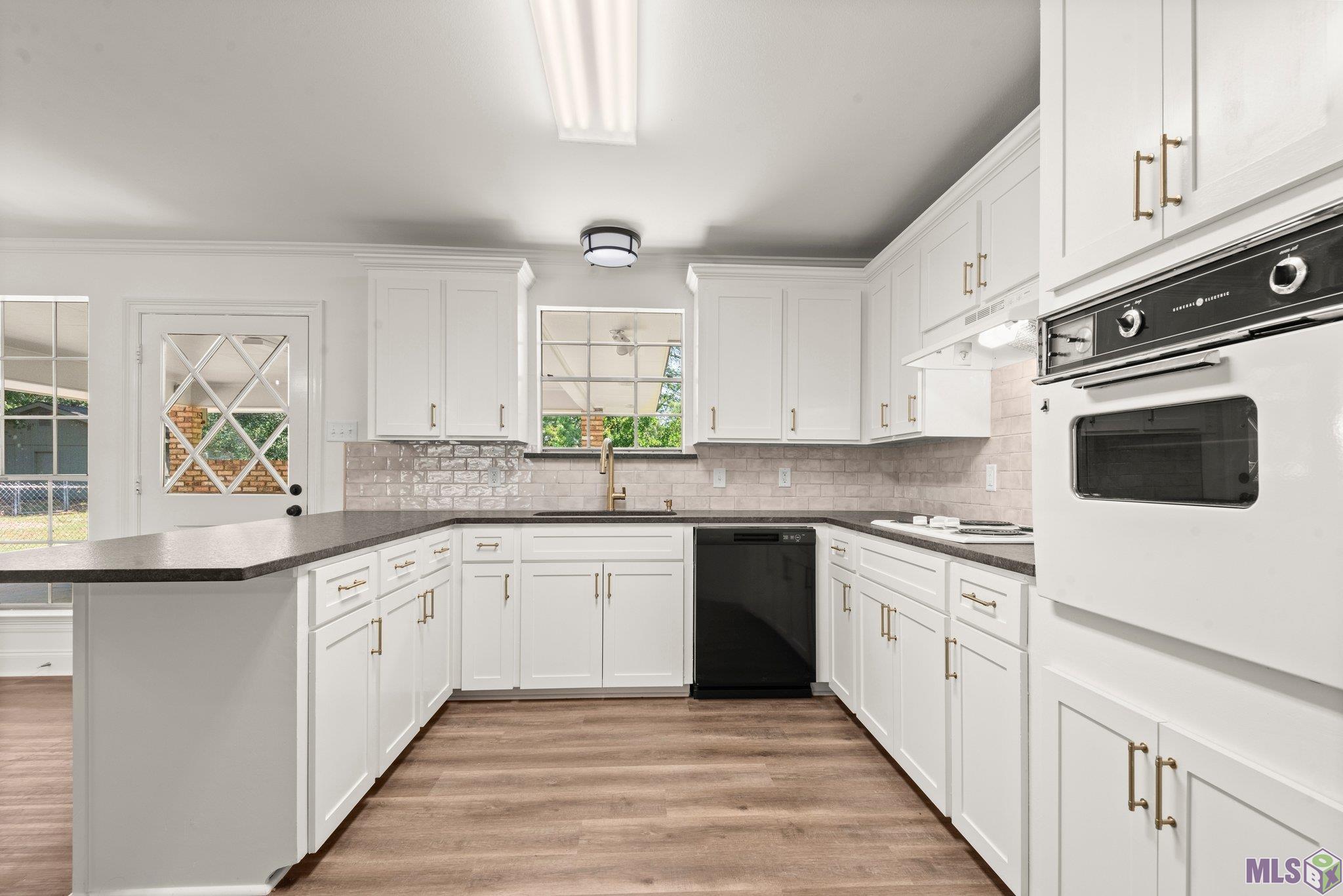 13805 Courtney Road Walker, LA 70785 - Photo 3 of 20 Gallery Image 3