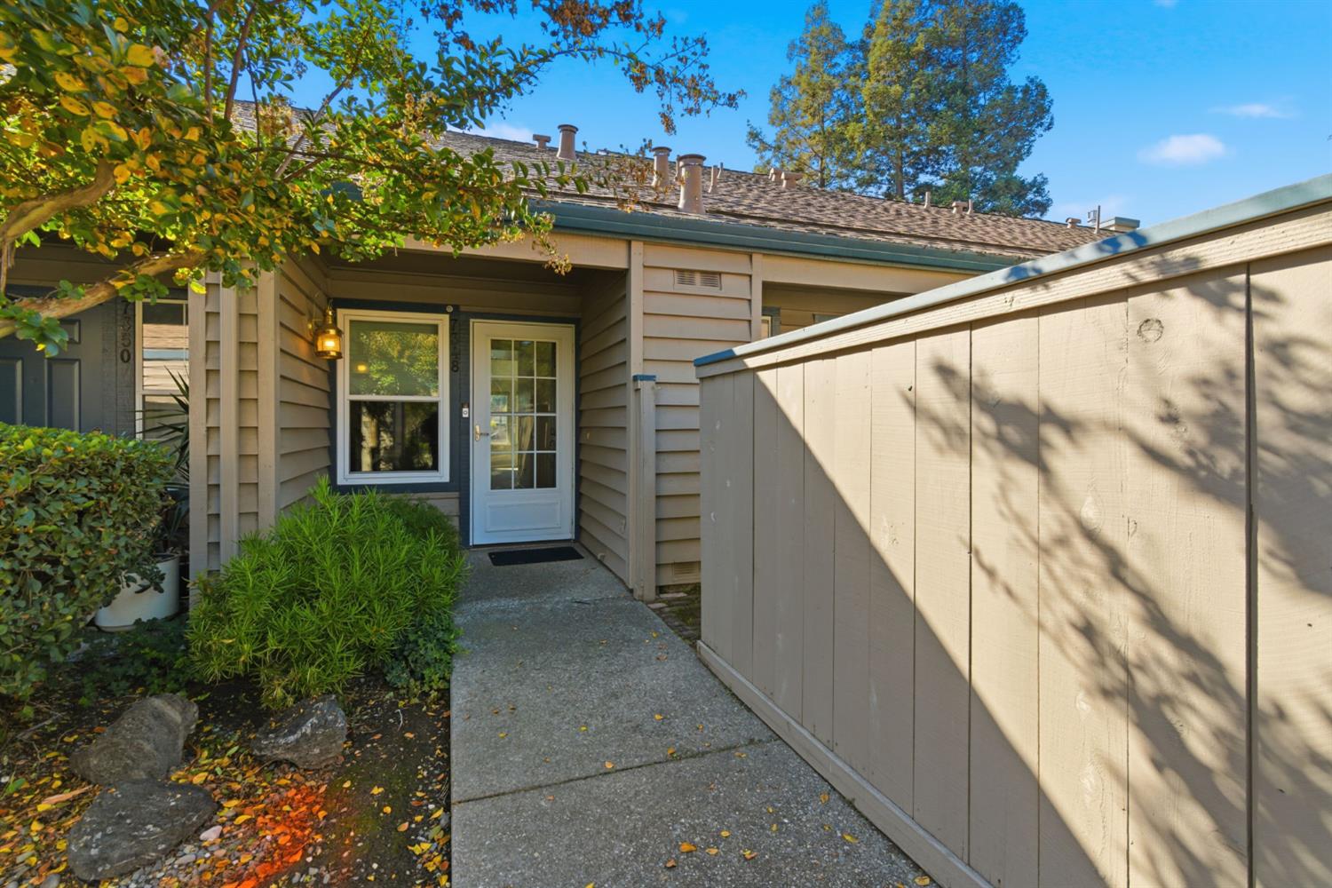 7348 Lighthouse Drive Stockton, CA 95219 - Photo 5 of 56