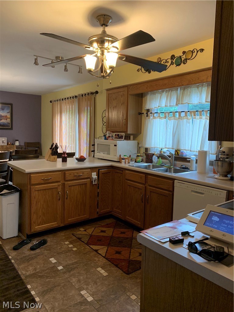 1301 Barnett Ridge Road Belpre, OH 45714 - Photo 2 of 21 Gallery Image 2