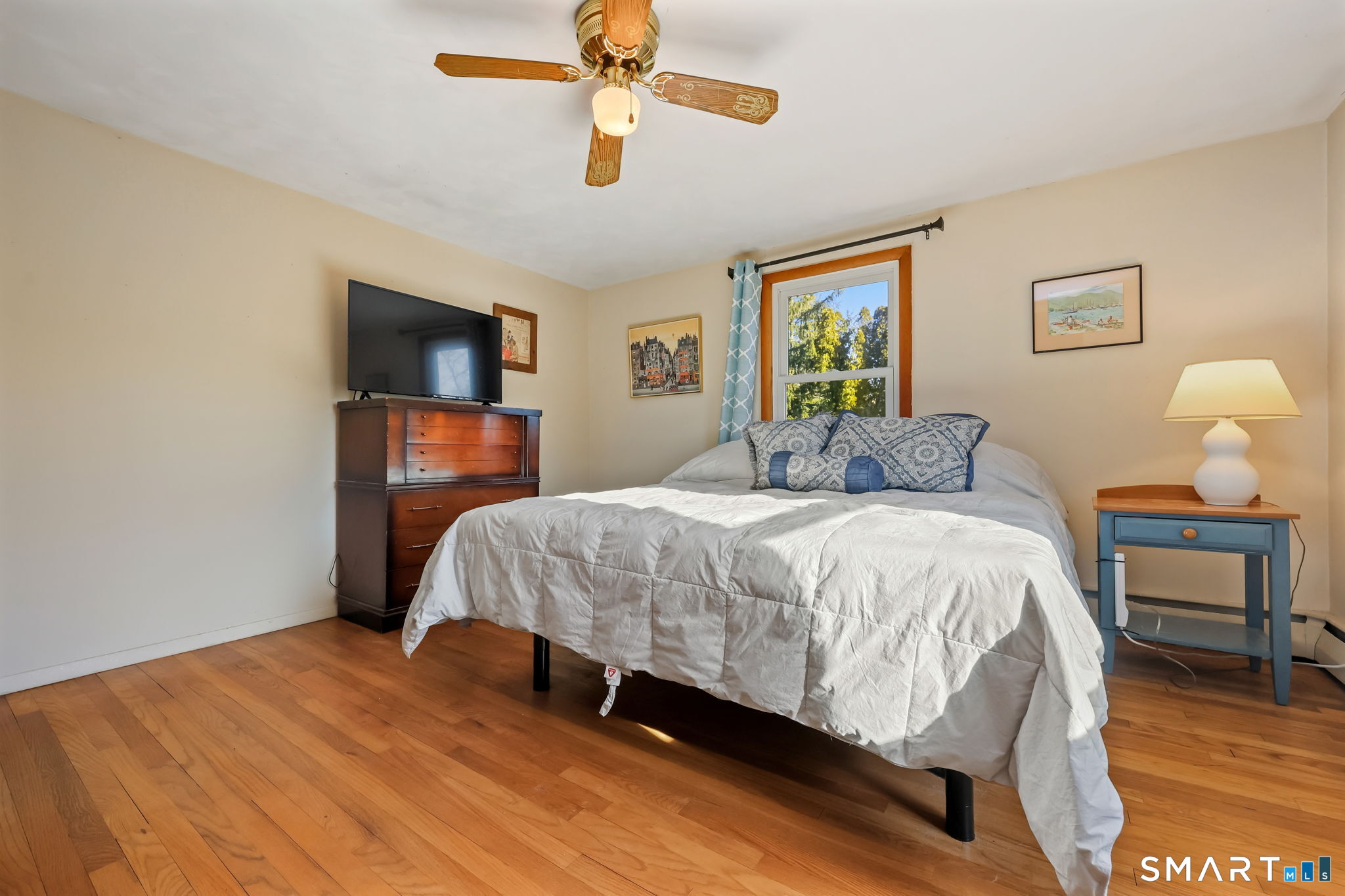 34 Perry Avenue Norwich, CT 06360 - Photo 18 of 31