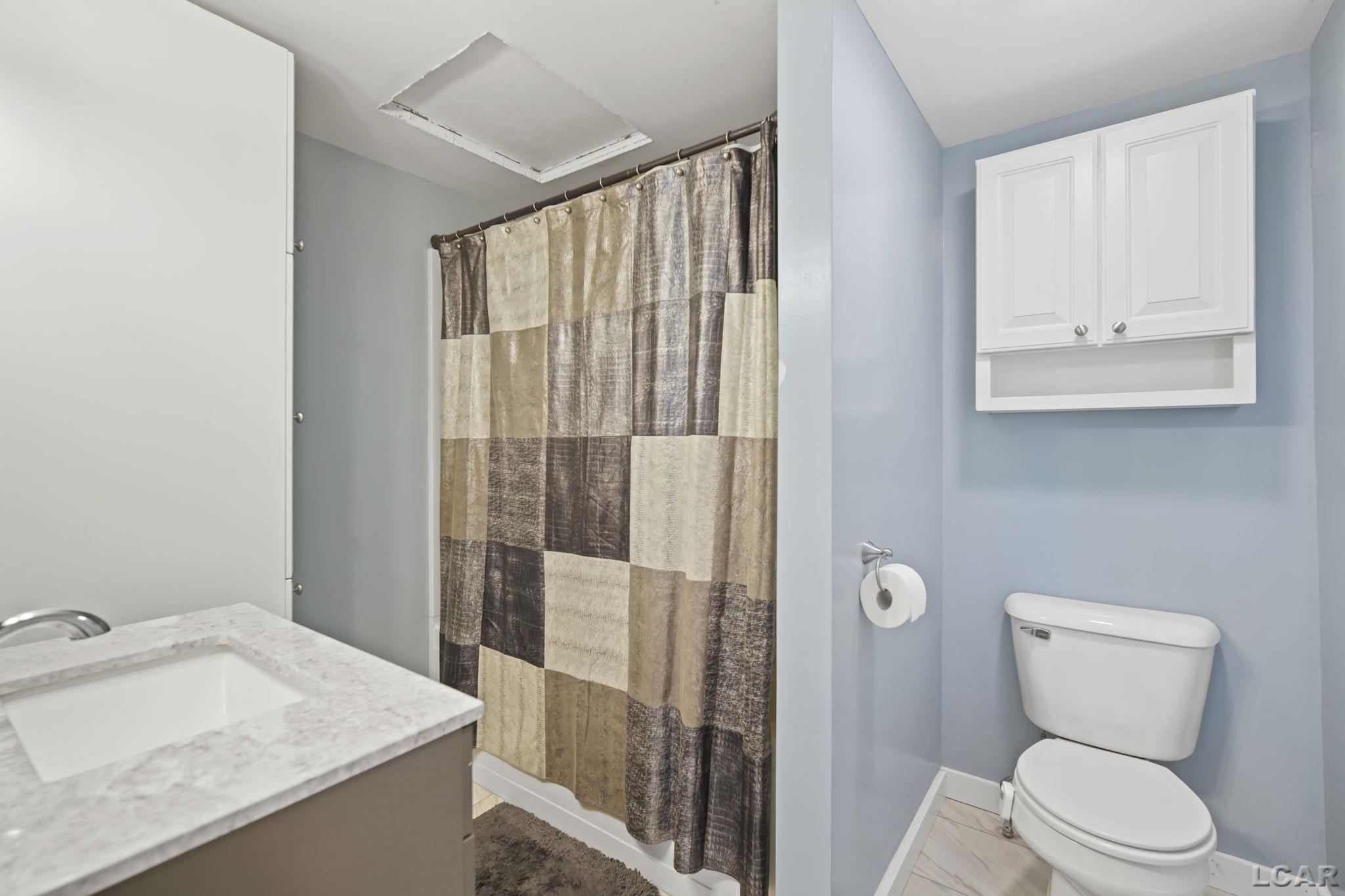 1025 East Carleton Road Adrian, MI 49221 - Photo 24 of 37 50141334-d4bb9724-be36-4d2c-97ba-278233ea5d47.JPG