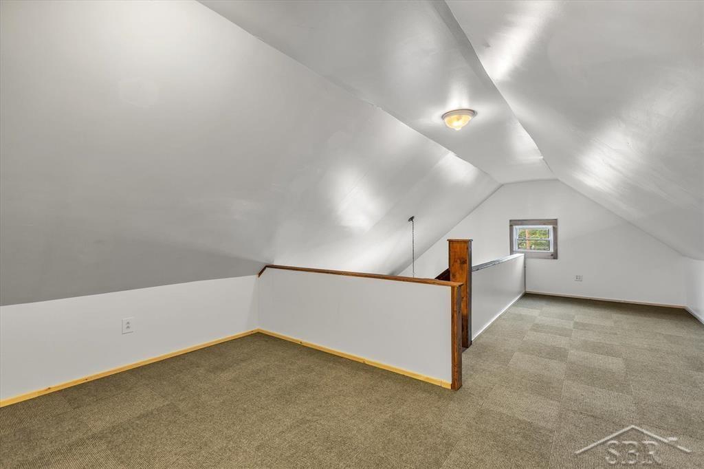 2130 4th Street Bay City, MI 48708 - Photo 26 of 44 50090946-25.JPG