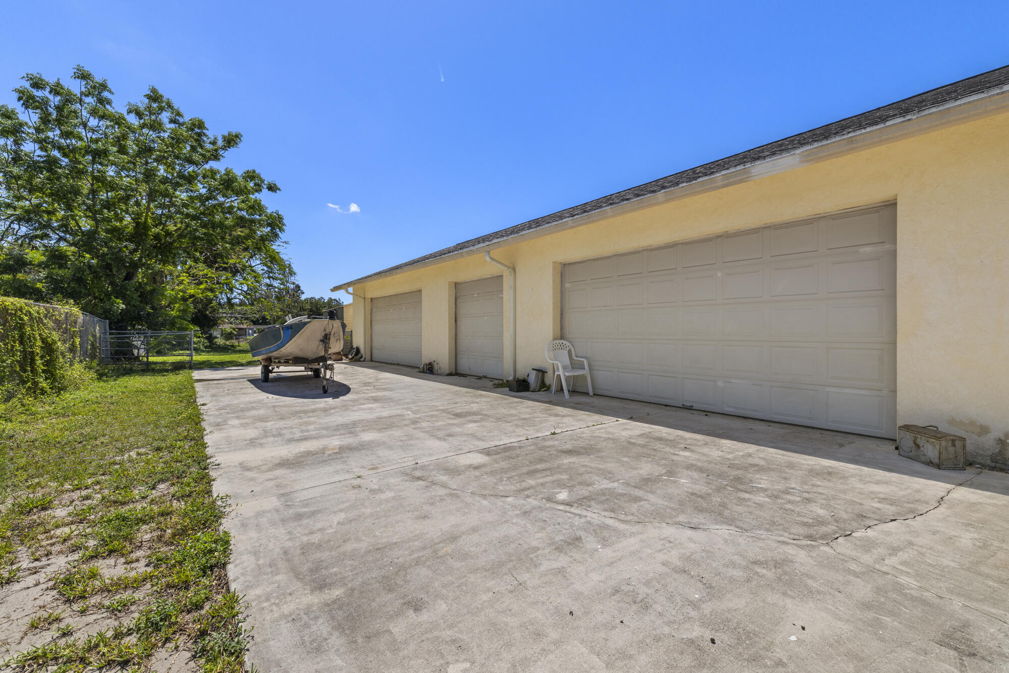 4838 Coconut Road Lake Worth, FL 33461 - Photo 6 of 42 5 Car Garage w/Half Bath