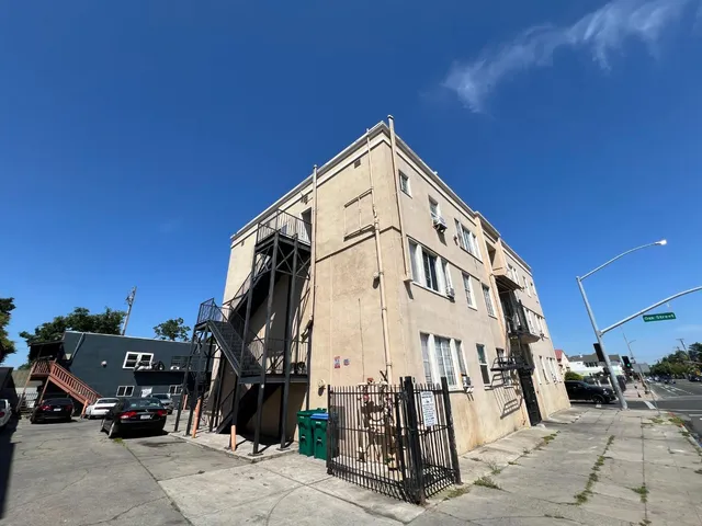 $1,999,500 | 545 North California Street, Stockton, CA 95202