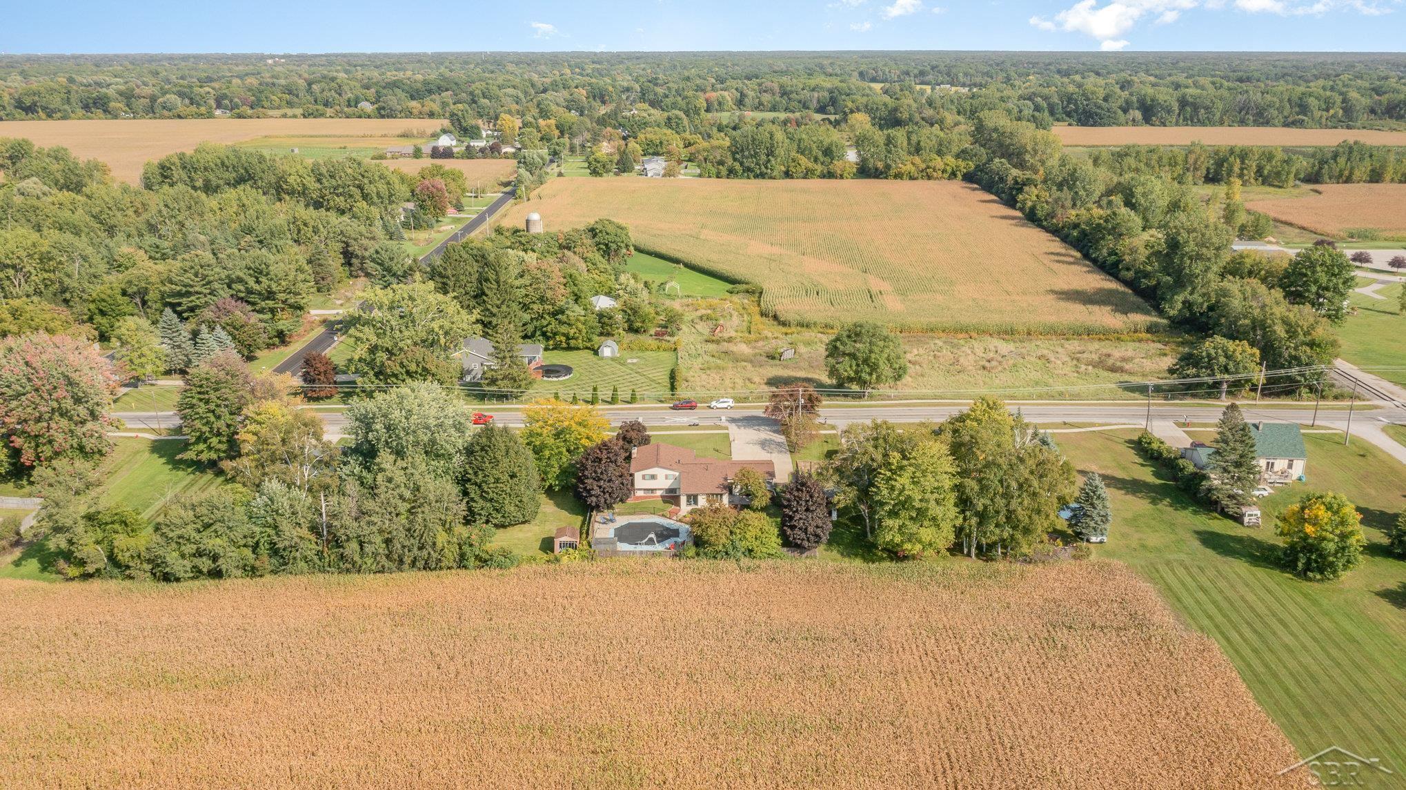 1544 South Miller Road Saginaw, MI 48609 - Photo 43 of 47 50133771-ED0CDEC5-4F36-48B8-8871-F09180E4B4FB.JPG