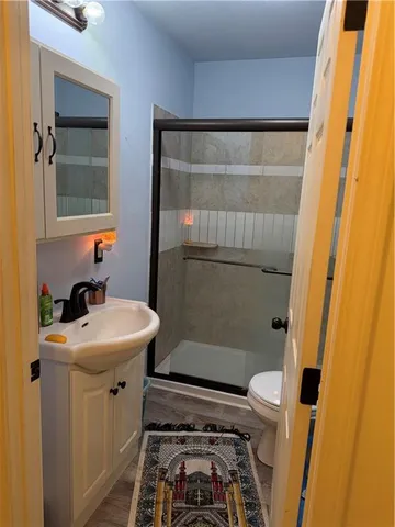 $210,000 | 8746 Southwest County Road 4007, Unit RURAL, Rich Hill, MO 64779