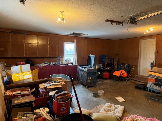 $210,000 | 8746 Southwest County Road 4007, Unit RURAL, Rich Hill, MO 64779