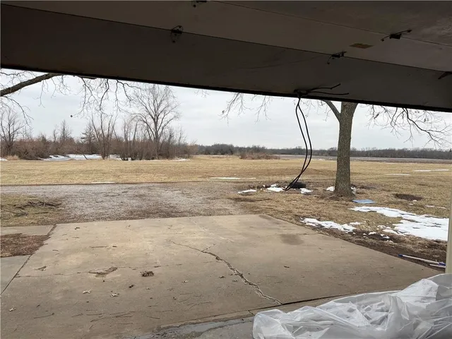 $210,000 | 8746 Southwest County Road 4007, Unit RURAL, Rich Hill, MO 64779