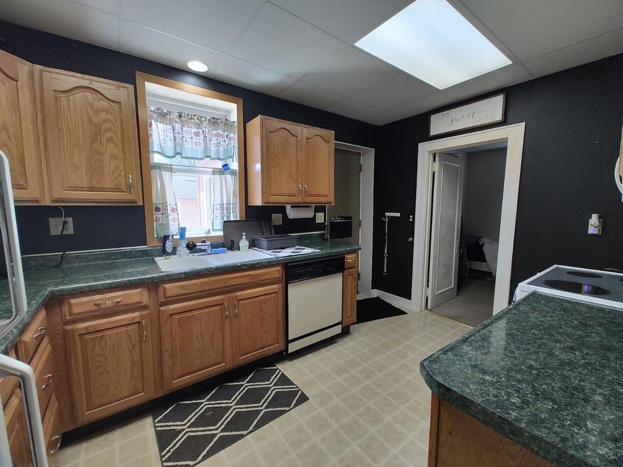 606 Newell Street Rhinelander, WI 54501 - Photo 3 of 22 Gallery Image 3