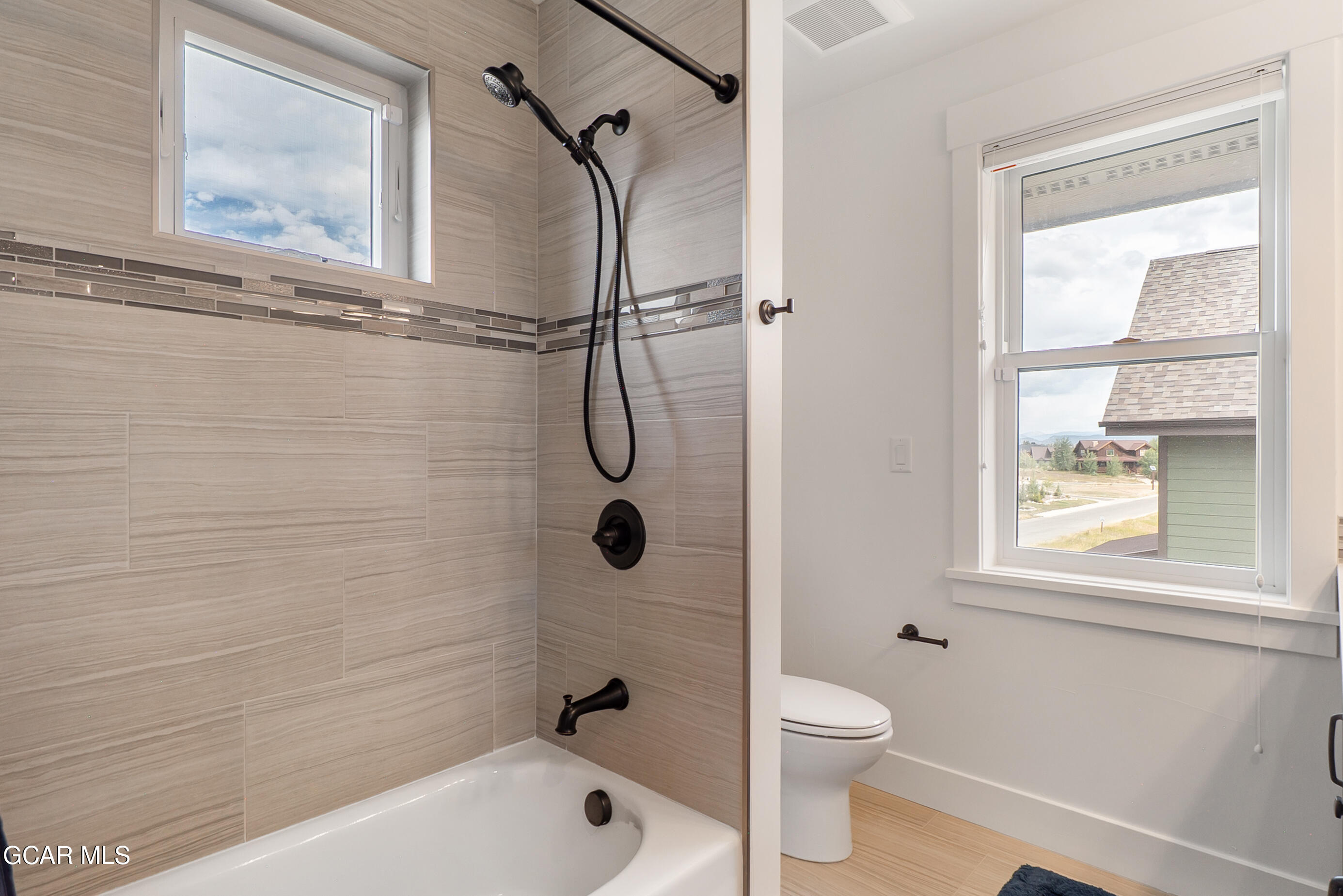 220 Elk Track Circle Granby, CO 80446 - Photo 26 of 46 Bathroom