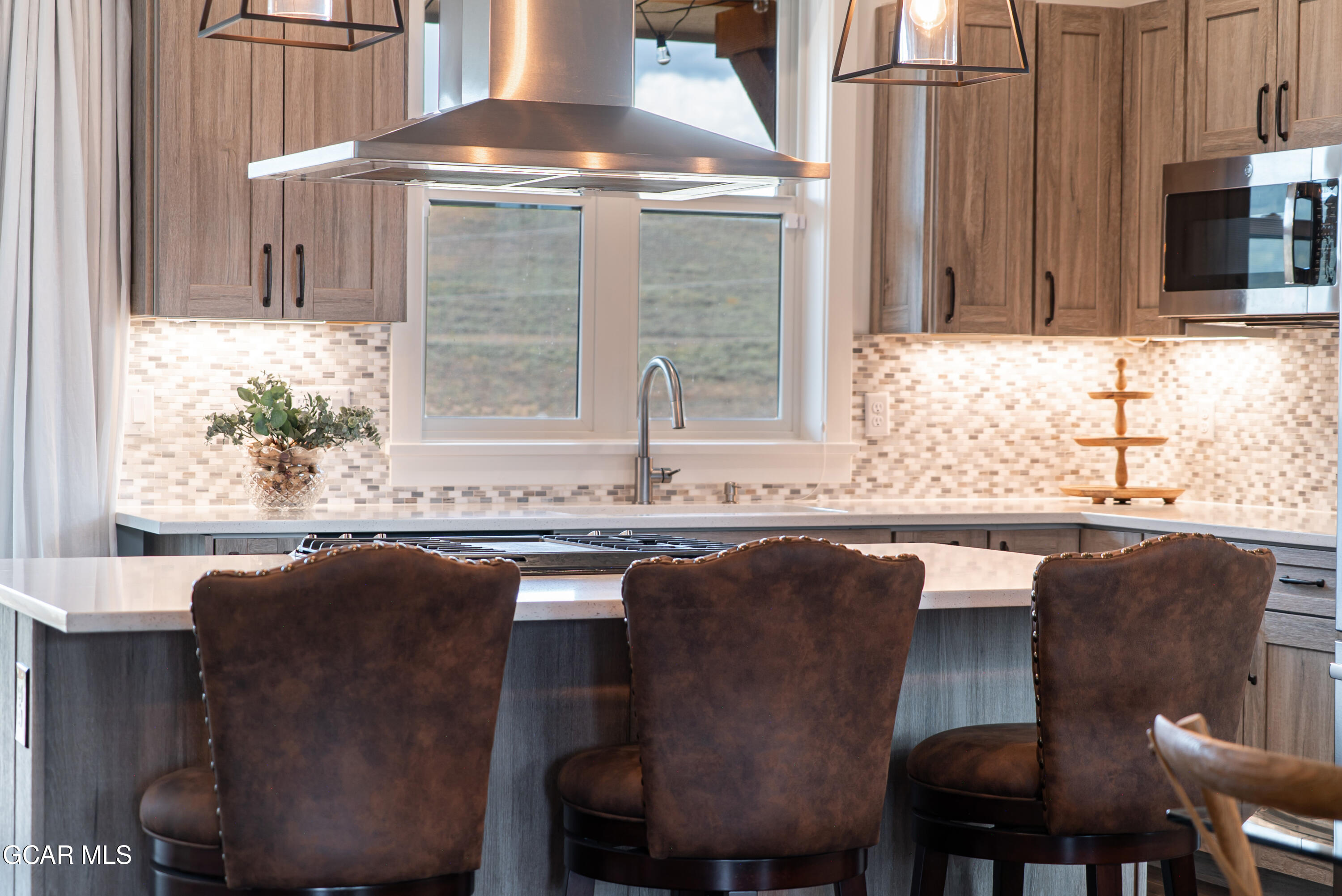 220 Elk Track Circle Granby, CO 80446 - Photo 10 of 46 Kitchen