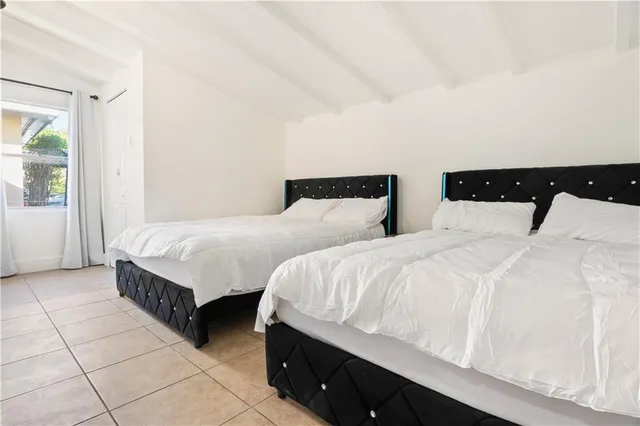 $8,500 | 19340 Northeast 19th Avenue, North Miami Beach, FL 33179