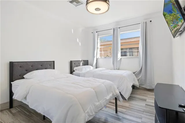 $8,500 | 19340 Northeast 19th Avenue, North Miami Beach, FL 33179