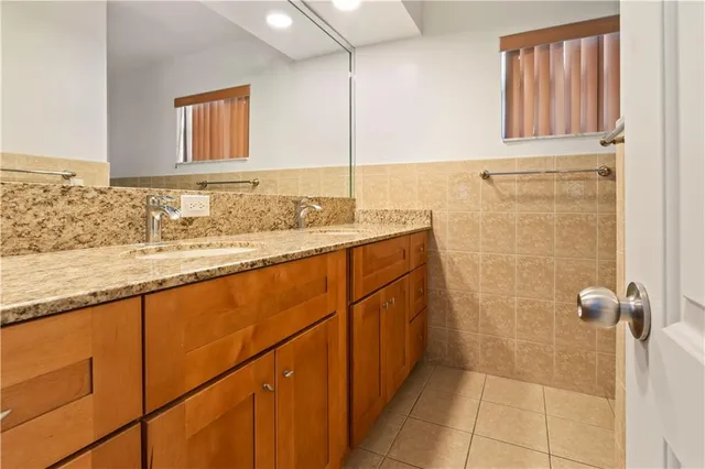 $8,500 | 19340 Northeast 19th Avenue, North Miami Beach, FL 33179