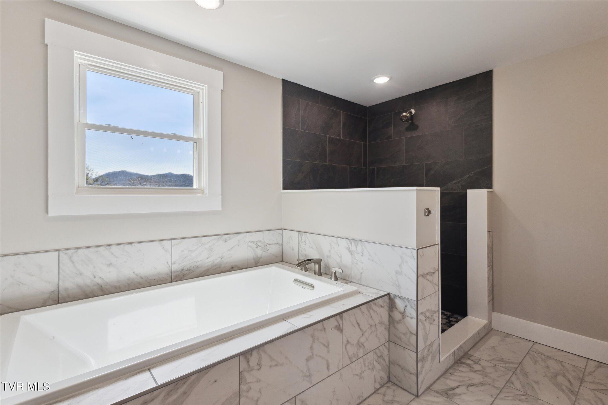 318 Boyd Street Erwin, TN 37650 - Photo 24 of 36 25-318-Boyd-St-Erwin-TN-37650-WindowStil