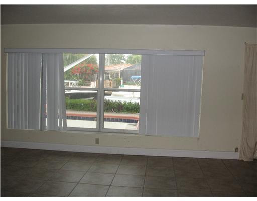 12940 Oleander Road North Miami, FL 33181 - Photo 5 of 9 Exterior Front