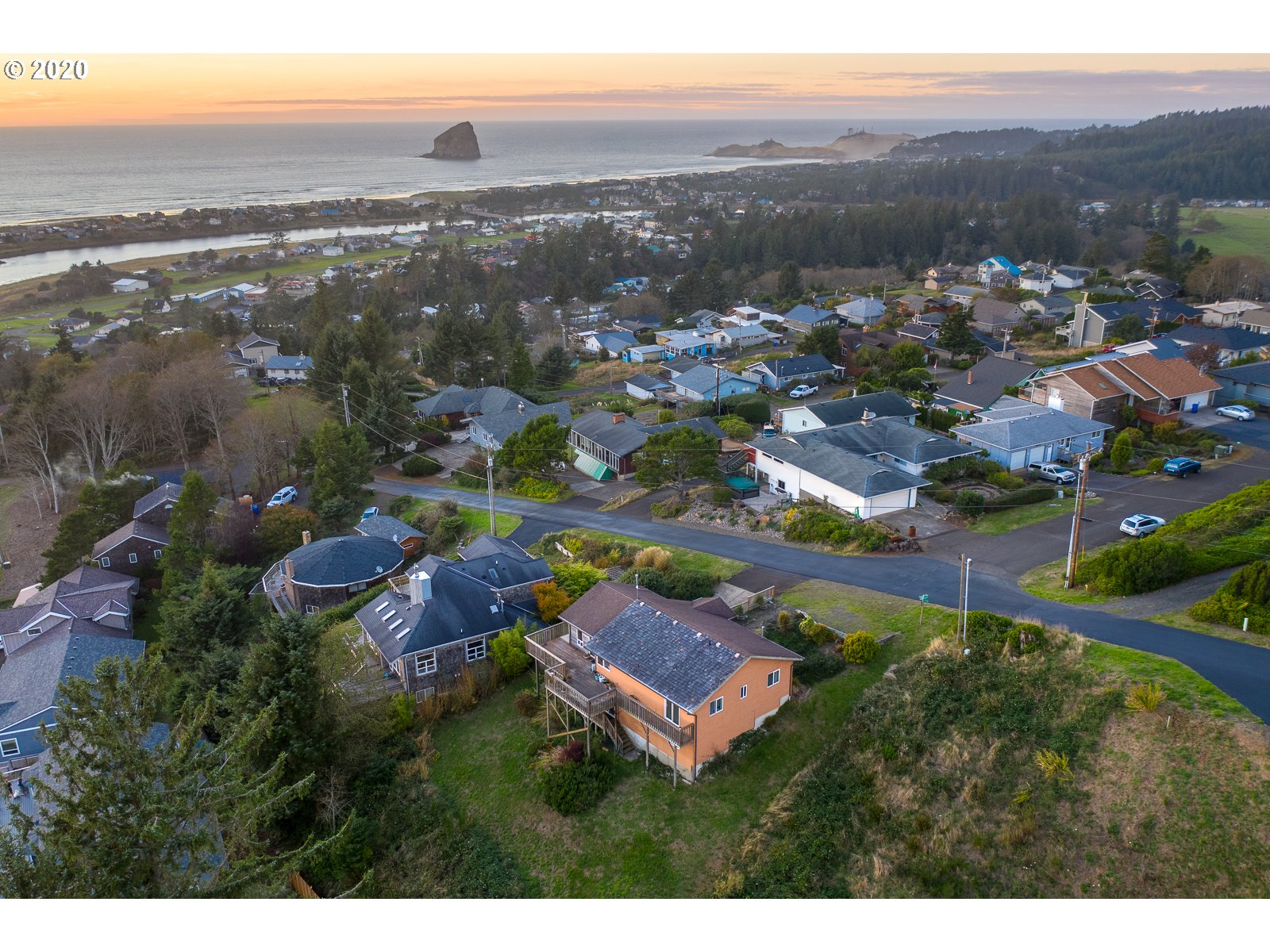 7375 East Summit Road Pacific City, OR 97135 - Photo 4 of 6 Gallery Image 4