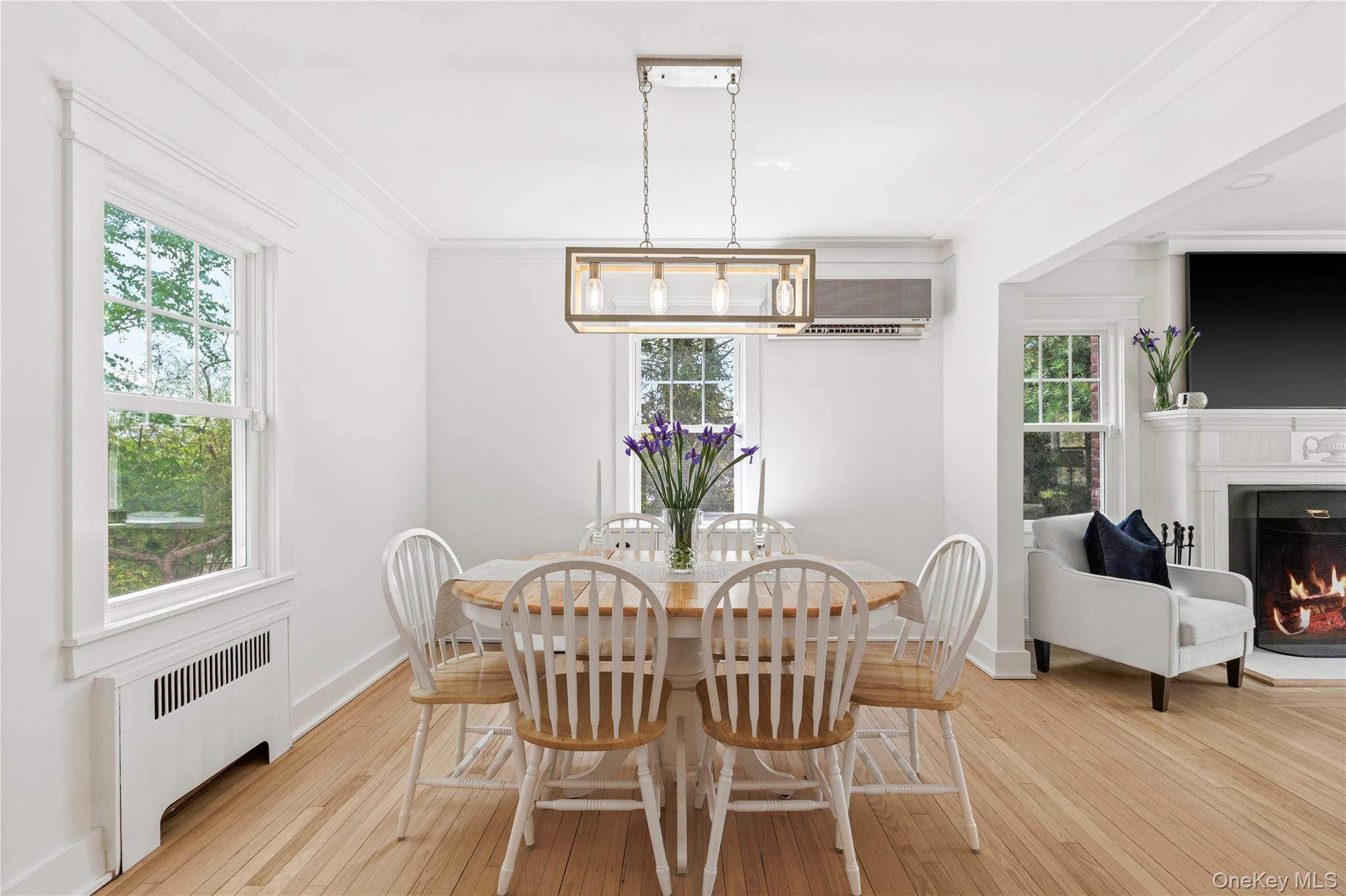 201 Clayton Road Scarsdale, NY 10583 - Photo 10 of 34 Alternate view of the Dining Room.
