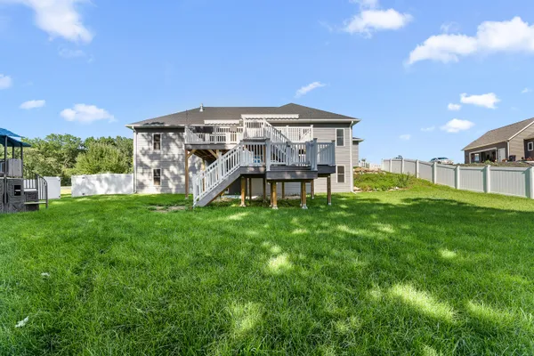 $595,900 | W2345 Big Ben Road, Osceola, WI 53019